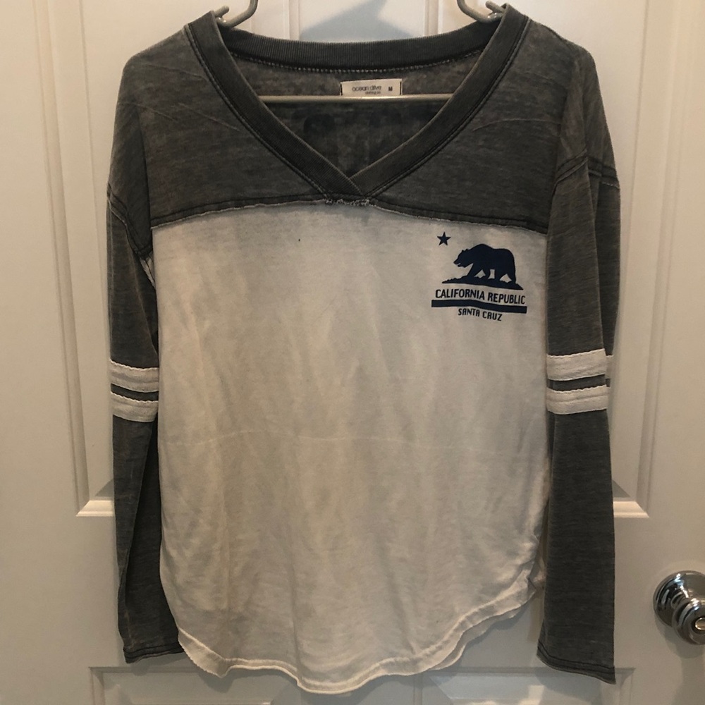 California Republic Santa Cruz Gray and White Long Sleeve Shirt
